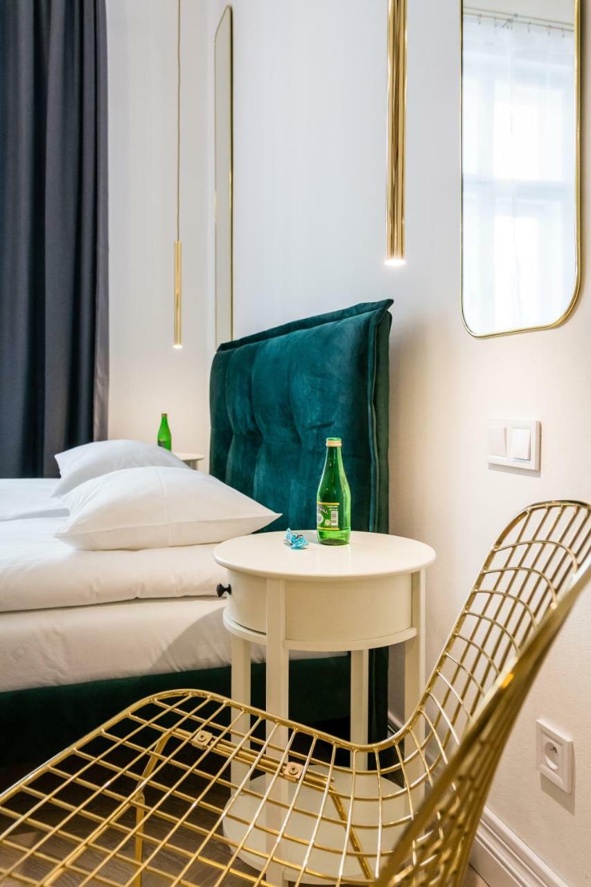 Apartament Deluxe Old Town Sw. Krzyza Wawelofts Cracovia Exterior foto