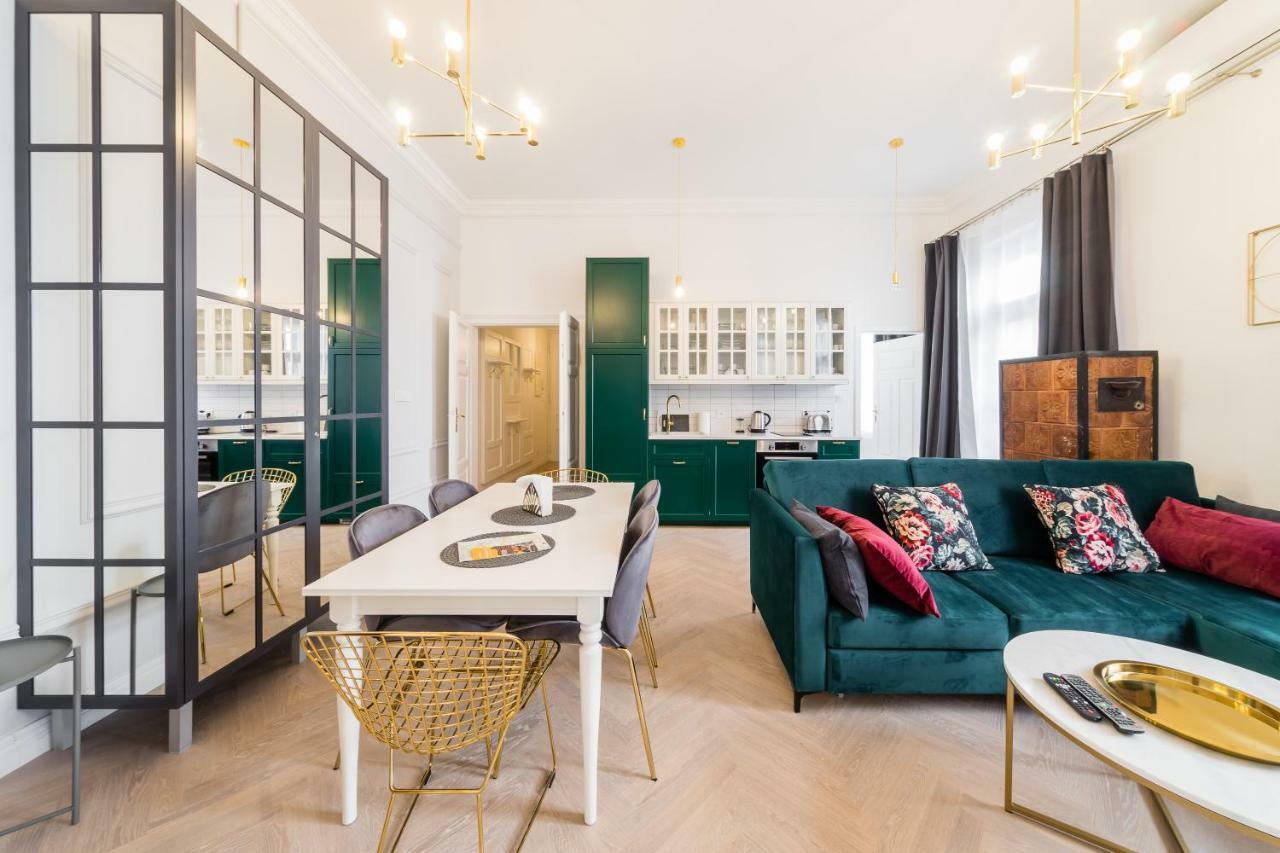 Apartament Deluxe Old Town Sw. Krzyza Wawelofts Cracovia Exterior foto