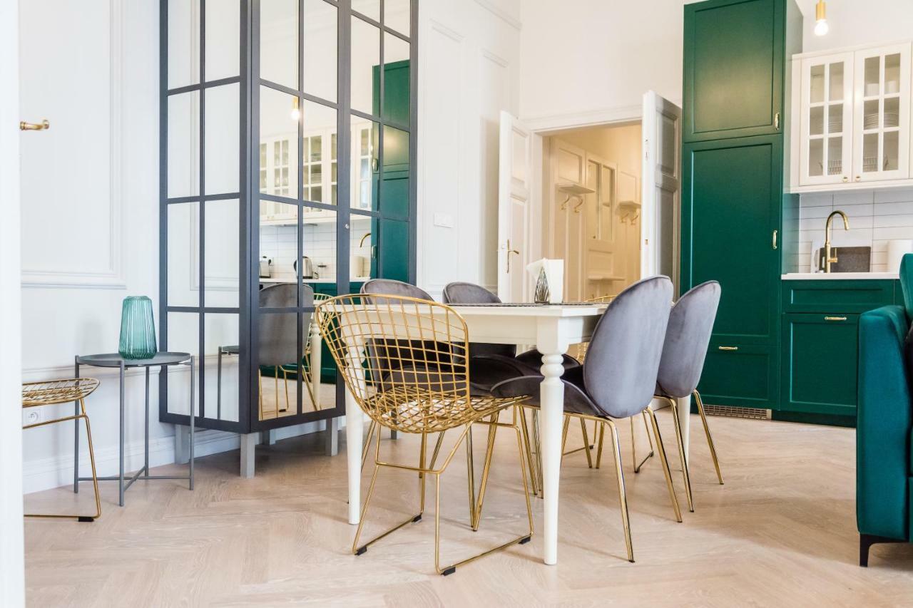 Apartament Deluxe Old Town Sw. Krzyza Wawelofts Cracovia Exterior foto